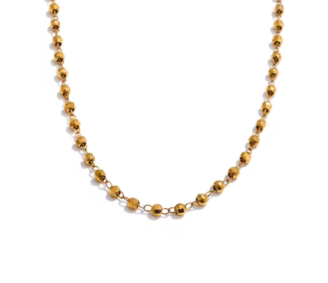 BETH BEADED
NECKLACE