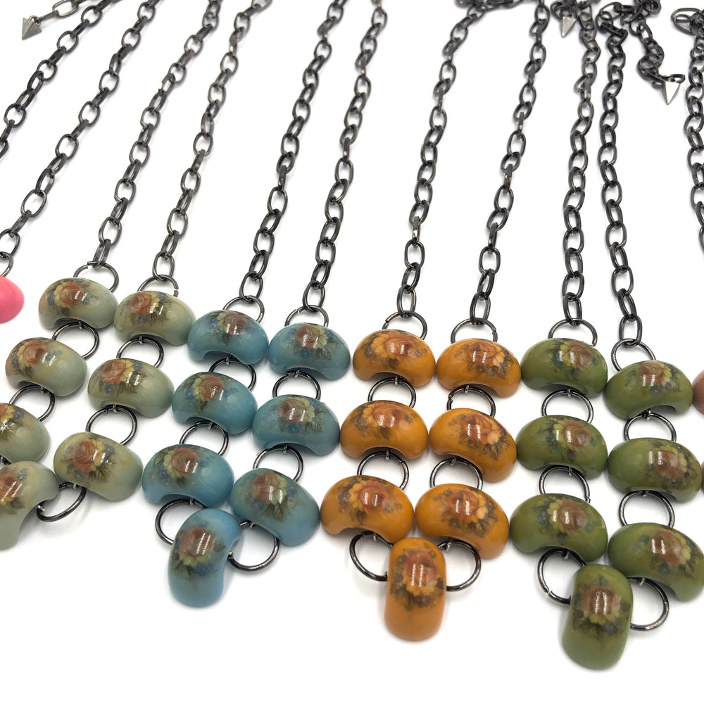 retro floral necklaces