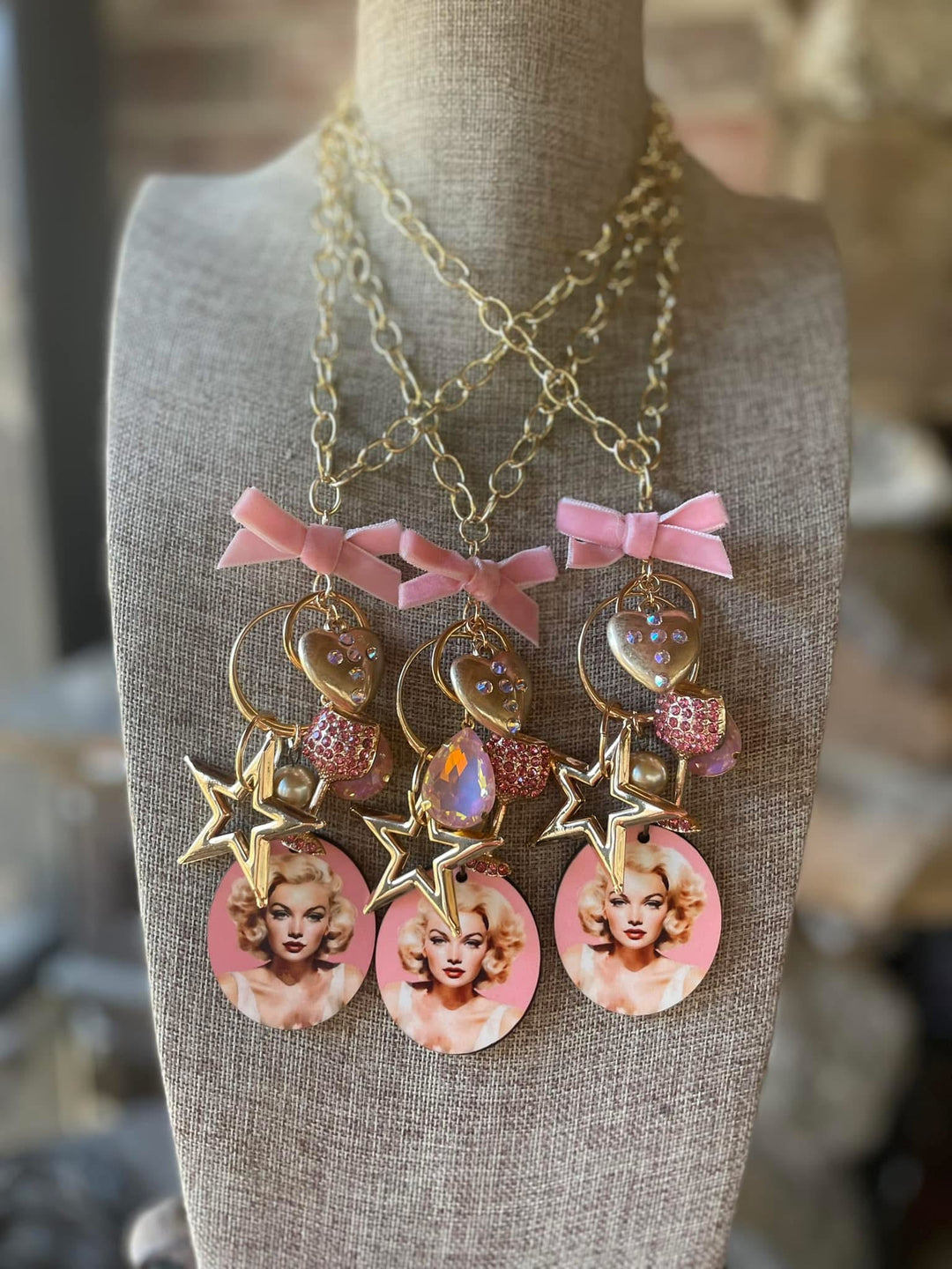 Marilyn Monroe Necklace w/Charms