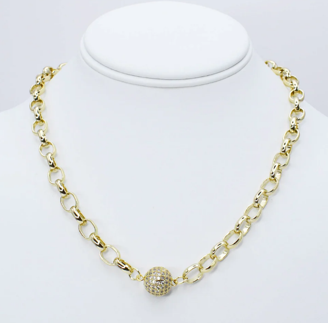 Pixie Pearl Chains