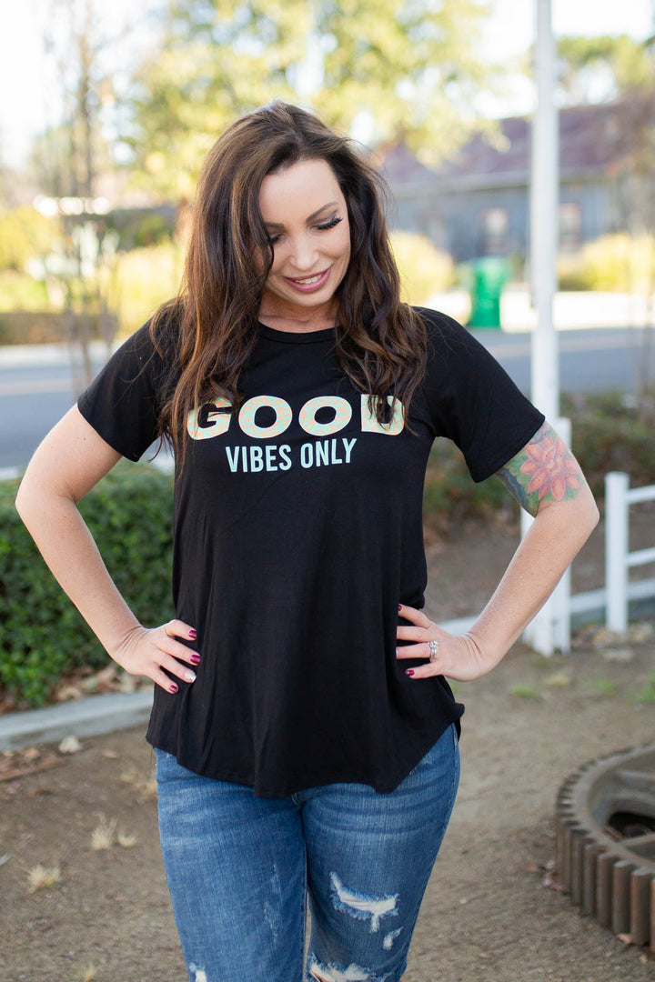 Good Vibes Short Sleeve Top