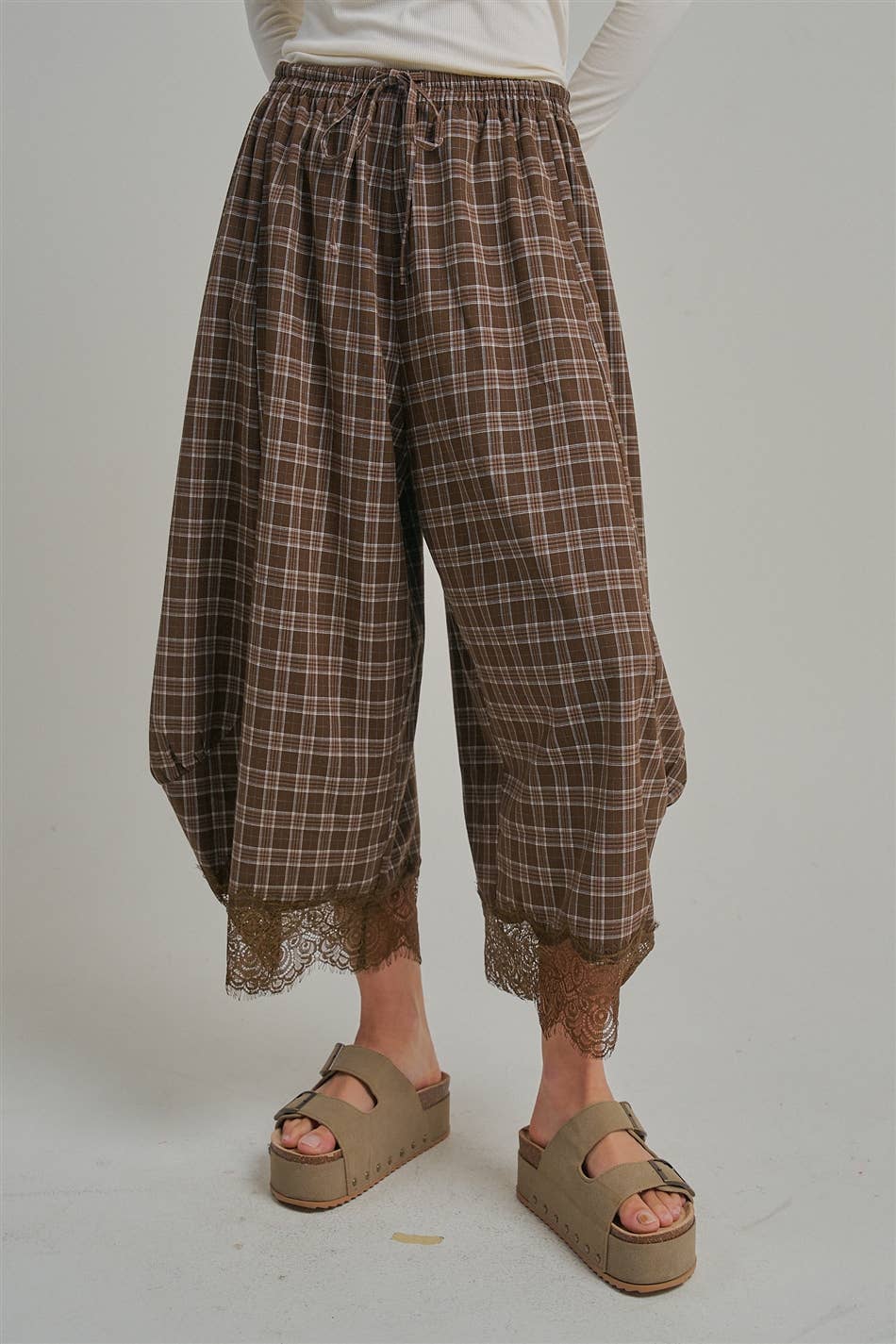 FLOWY FALL CHECK PLAID WIDE BALLOON LEG PANTS-Brown Check-Arrives first of October