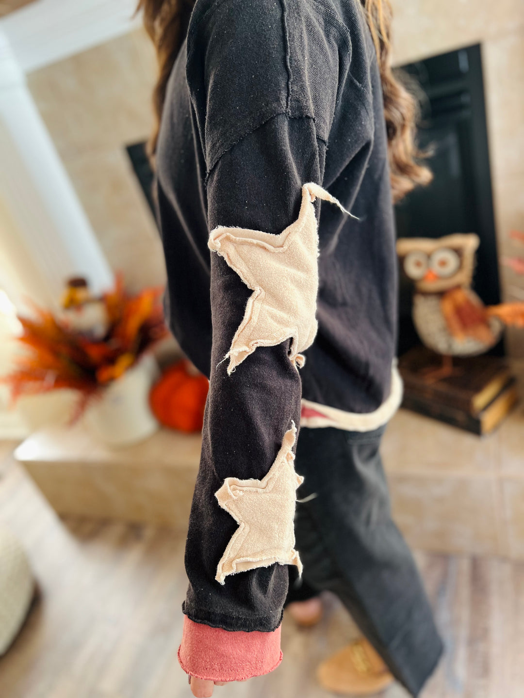 Snow Washed Star Patch Long Sleeve Top