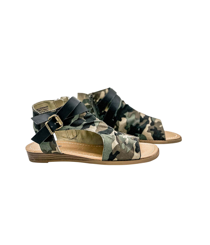 Avril Sandal in Camo - Rural Haze