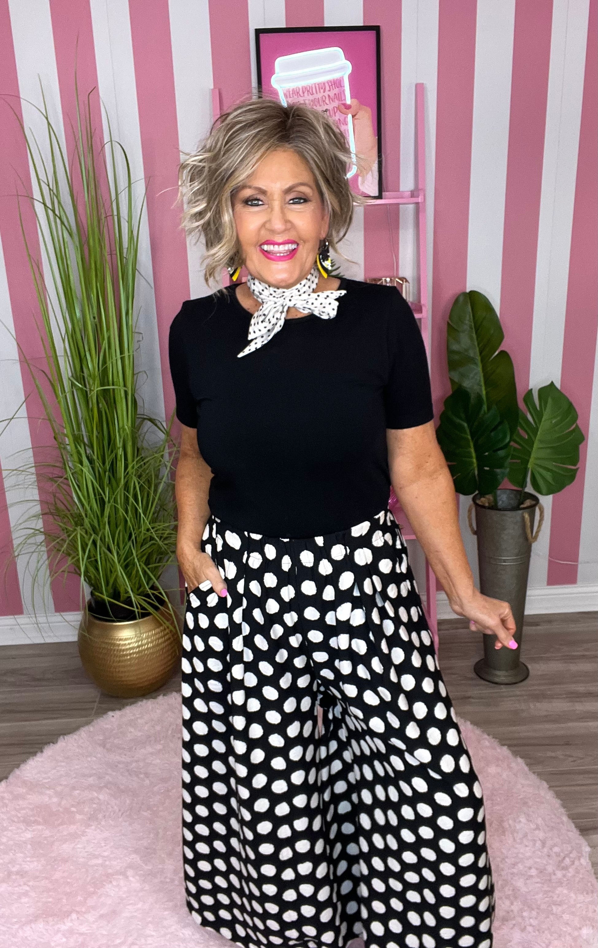 Playful Polka Dot Wide Leg Pants-Black and White – Libby's Boutique