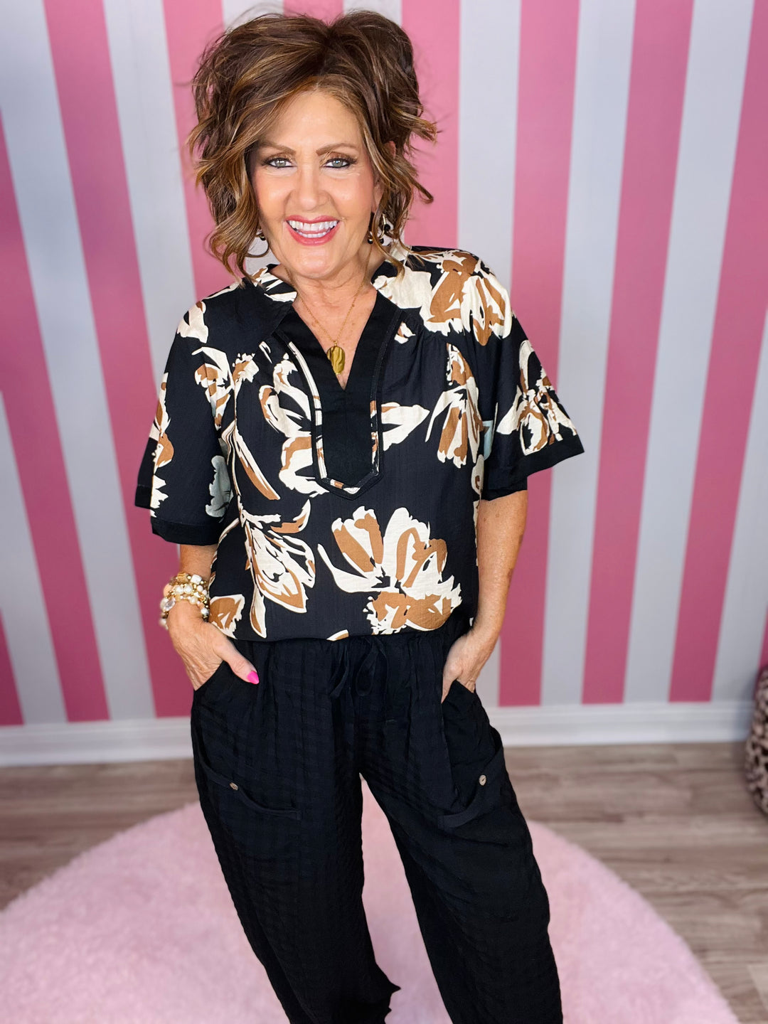 Floral V Neck Top-Black