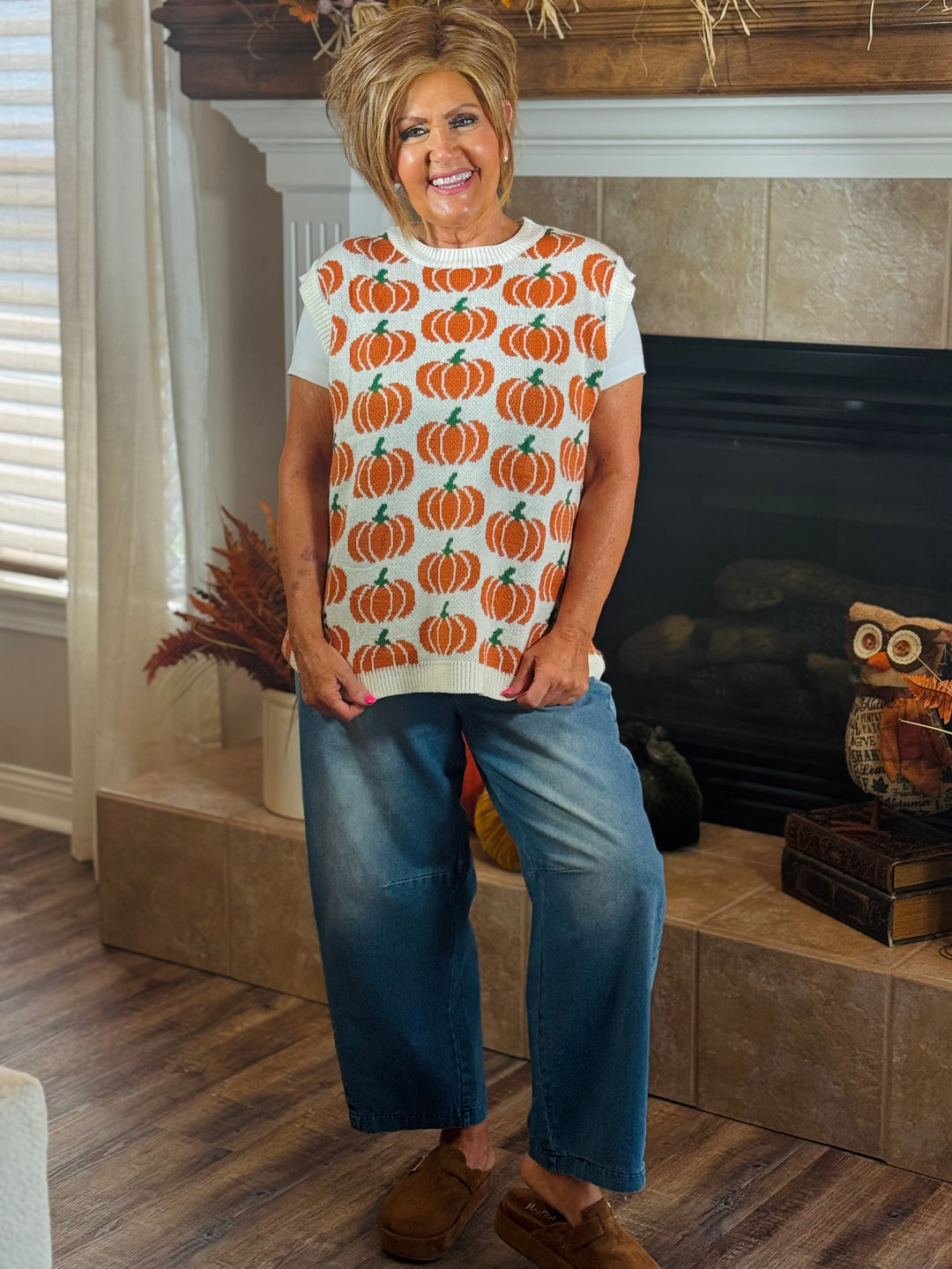 Ivory Pumpkin Print Sleeveless Sweater Knit Top