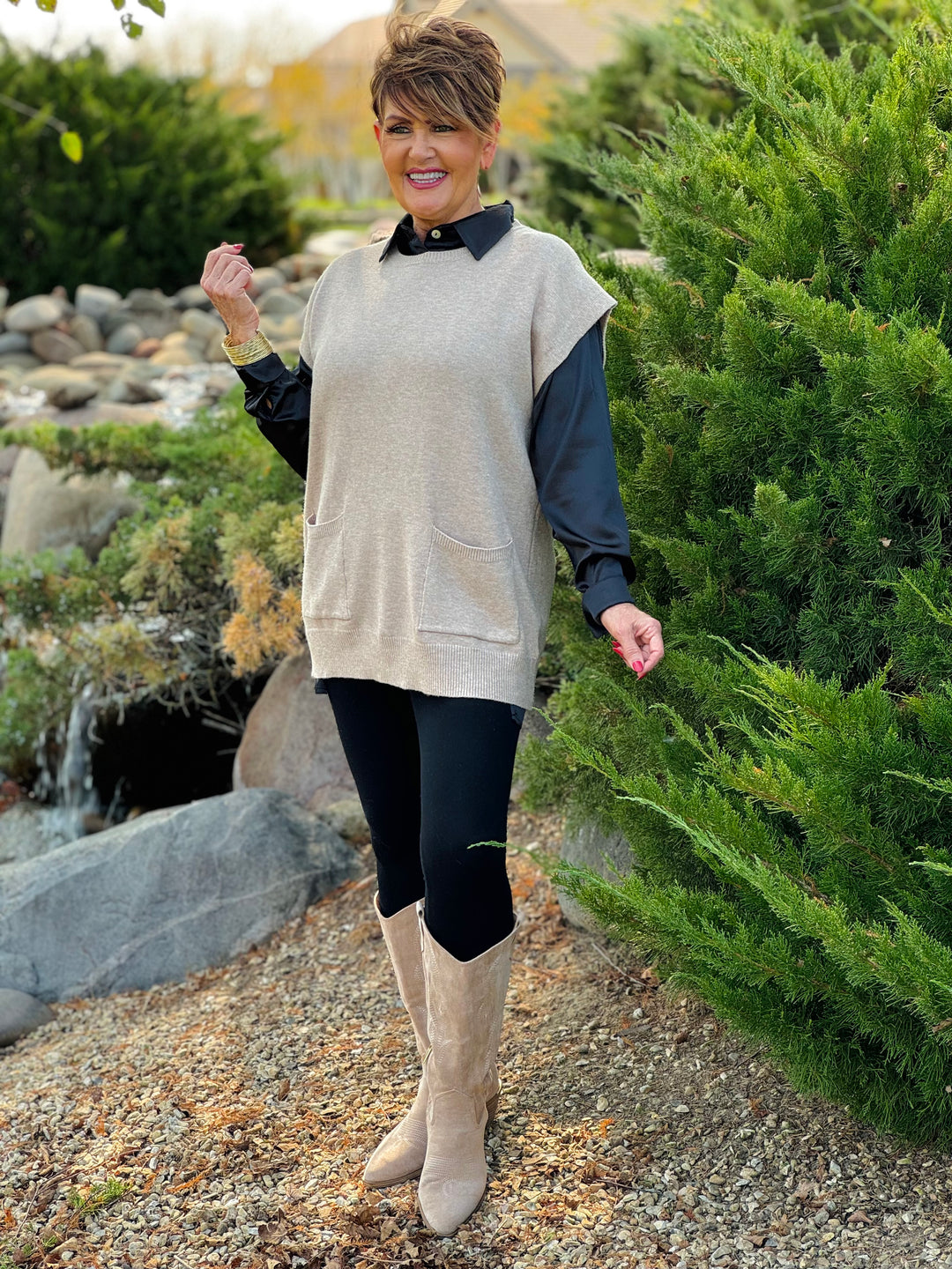 Giovana Sweater Vest w/Front Pockets - 2 Color Options - Small Through Extended Sizes