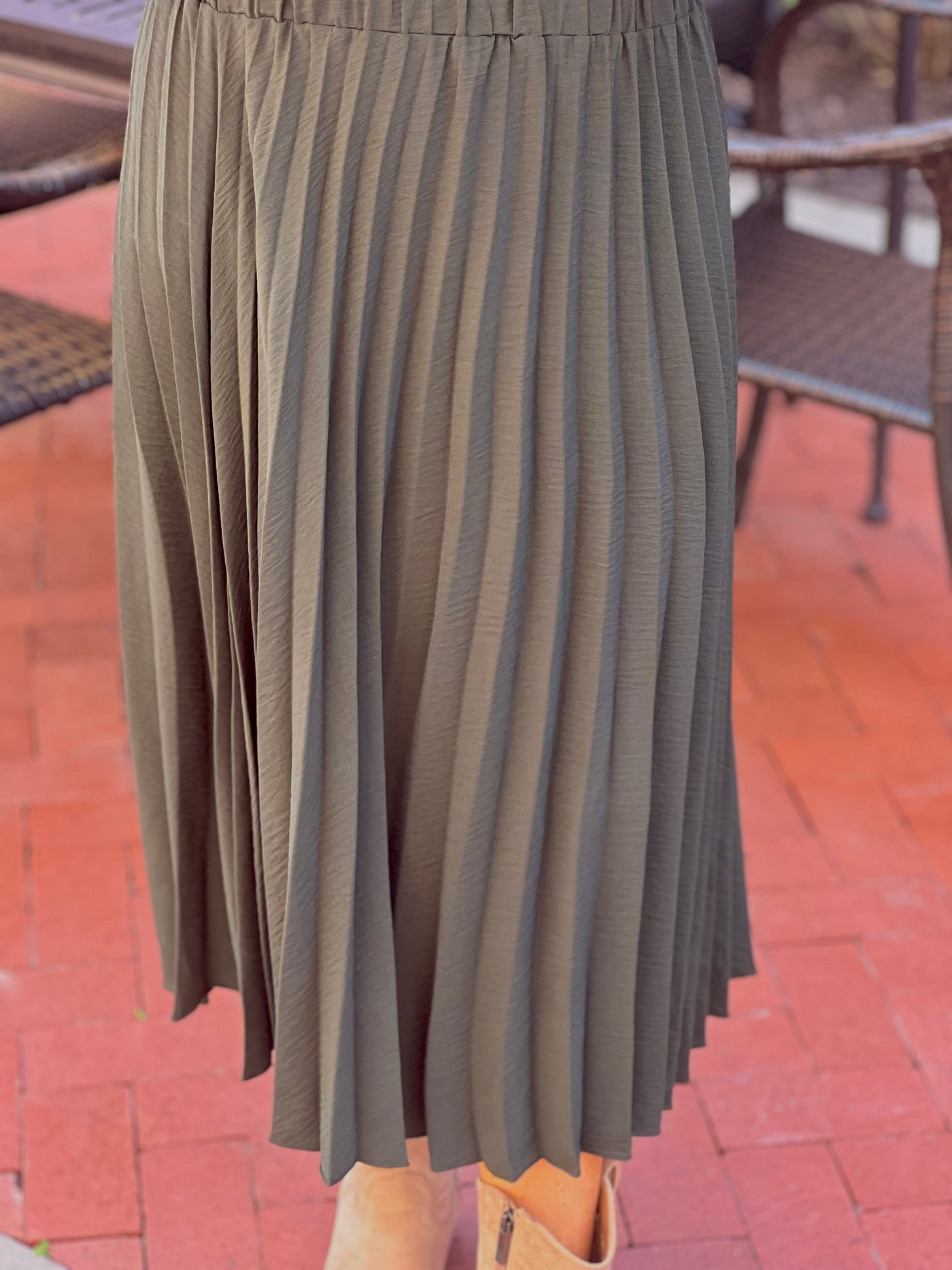 Pleated Skirt - 2 Color Options