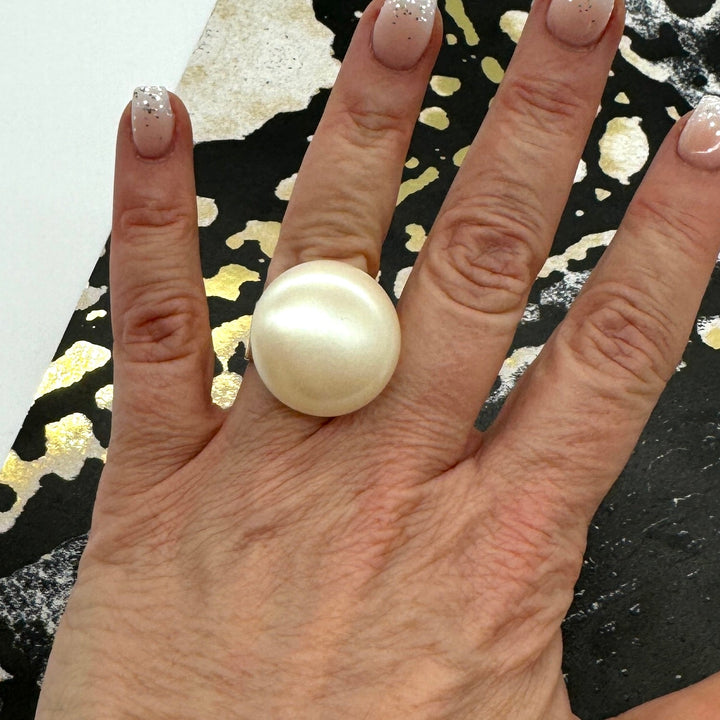 Luster Pearl Resin Cocktail Ring