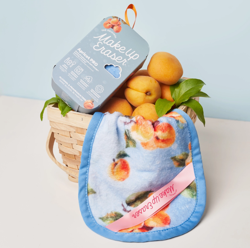 Apricot Print MakeUp Eraser Pro