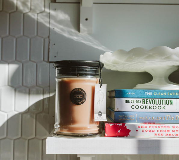 Sweet Grace 8 Oz Jar Candle