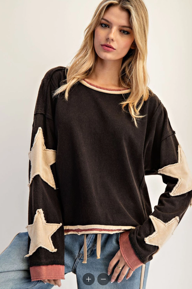 Snow Washed Star Patch Long Sleeve Top