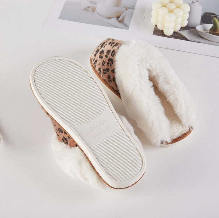 Leopard Faux Fur Lined Cozy Slippers