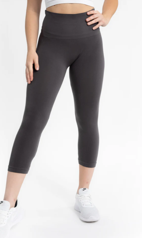 High Waisted Cropped Leggings - Missy & Curvy