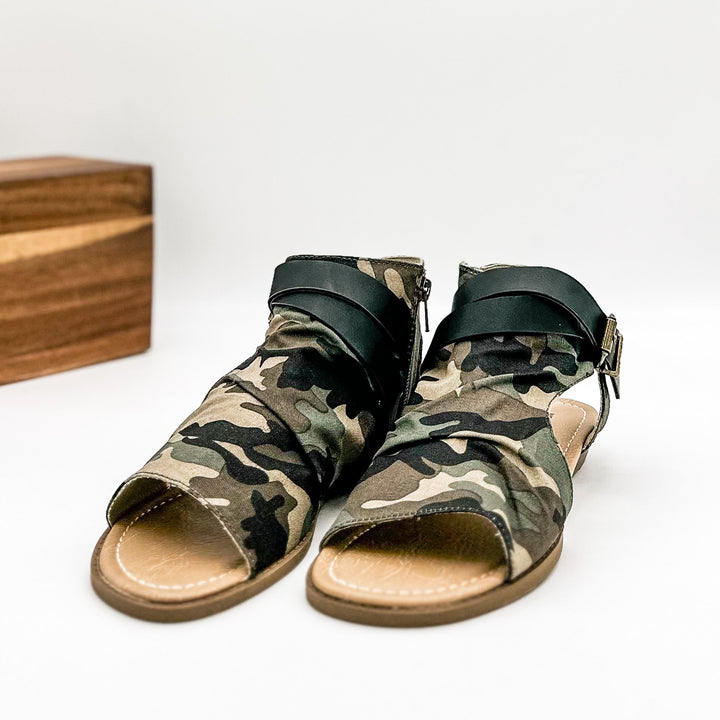 Avril Sandal in Camo - Rural Haze