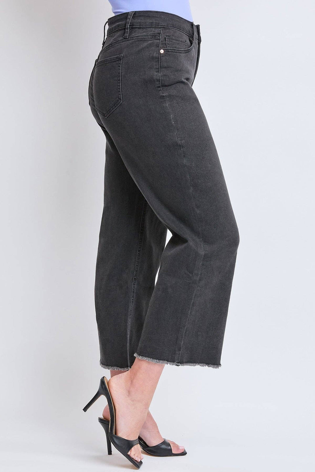 Black High Rise Wide Leg Crop Raw Hem Jean