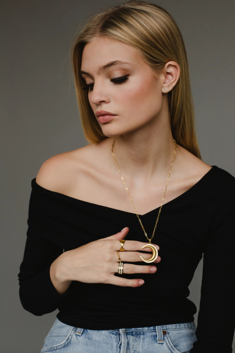 Luxe Rhinestone Moon Pendant Necklace